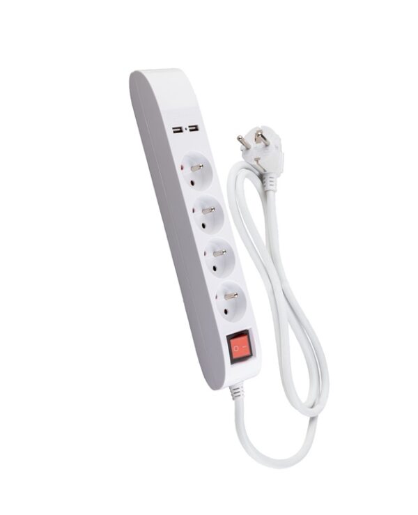 SILVERCREST praktikus 4 részes elosztó 2 USB- csatlakozással